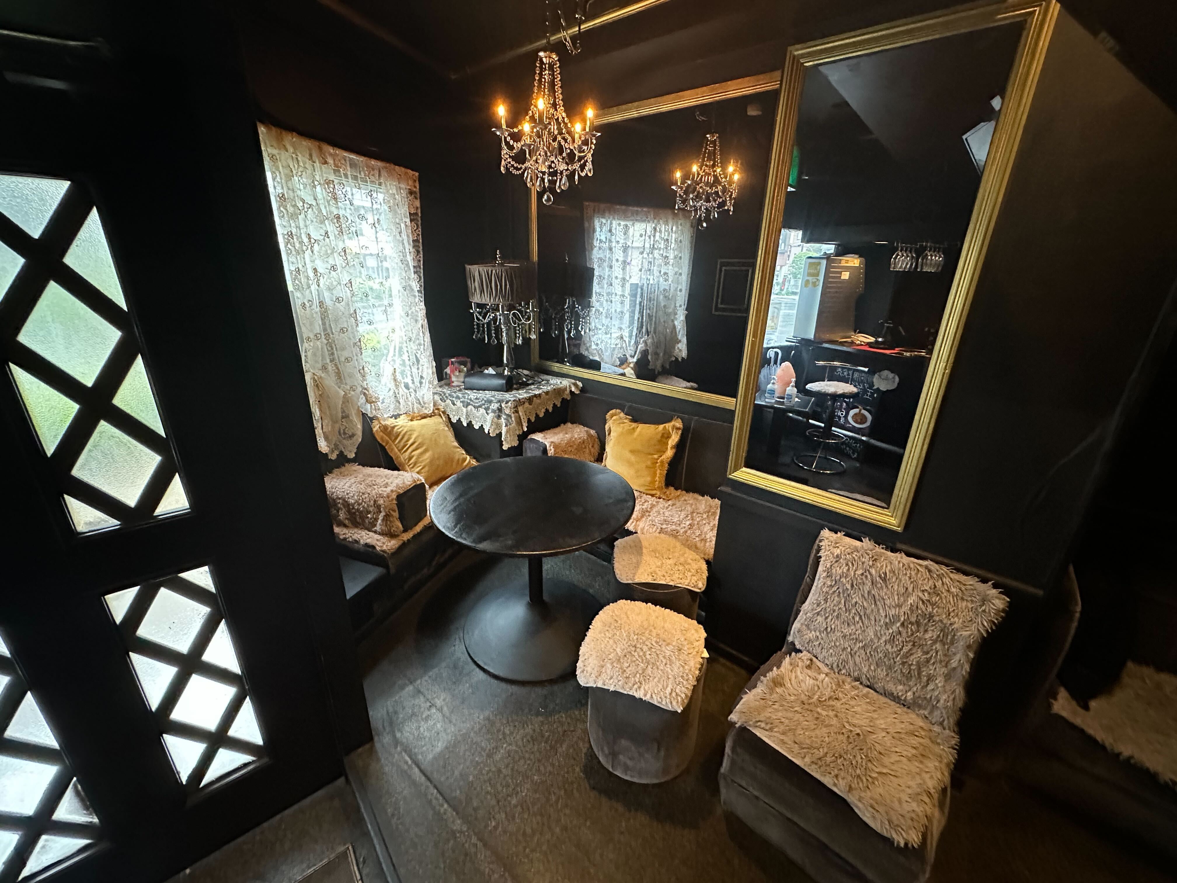 聖蹟桜ヶ丘駅徒歩5分 1階路面店舗！内装美麗のバー居抜き店舗物件